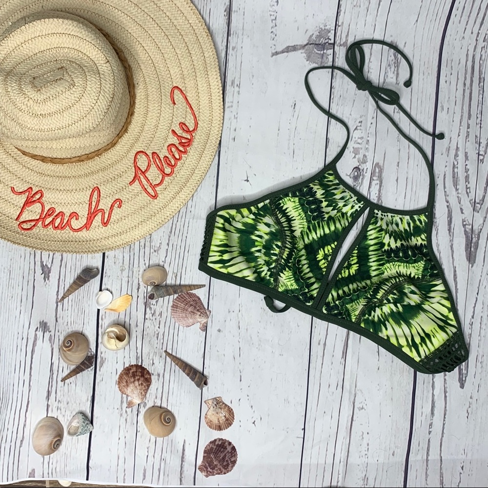 Robin piccone bikini top